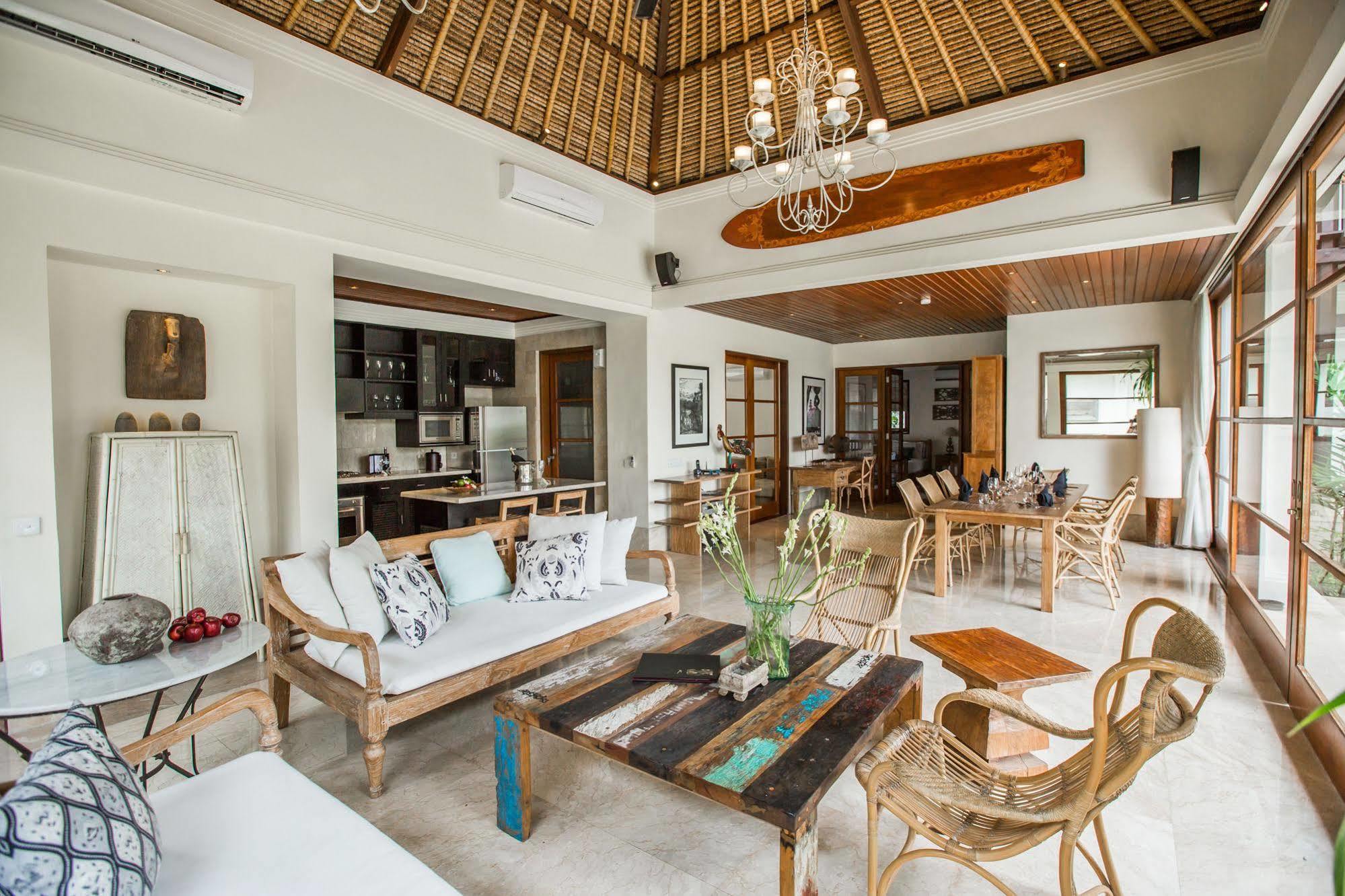 Karma Jimbaran Villa Exterior photo